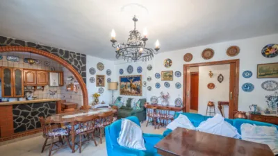 Chalet en venta en Avenida del Suspiro del Moro, 85, Villa de Otura de 325.000 €