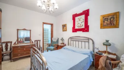 Chalet en venta en Avenida del Suspiro del Moro, 85, Villa de Otura de 325.000 €