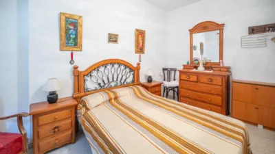 Chalet en venta en Avenida del Suspiro del Moro, 85, Villa de Otura de 325.000 €