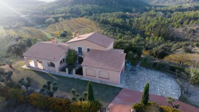 Rustic finca in Catalonia photo 23
