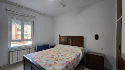 Piso en venta en Calle de la Cruz del Sur, 4, Pajaritos-Plaza de Toros (Distrito Beiro. Granada Capital) de 239.000 €