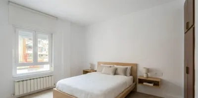 Piso en venta en Calle de la Cruz del Sur, 4, Pajaritos-Plaza de Toros (Distrito Beiro. Granada Capital) de 239.000 €