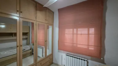 Piso en venta en Calle de la Cruz del Sur, 4, Pajaritos-Plaza de Toros (Distrito Beiro. Granada Capital) de 239.000 €