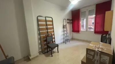 Piso en venta en Calle de la Cruz del Sur, 4, Pajaritos-Plaza de Toros (Distrito Beiro. Granada Capital) de 239.000 €