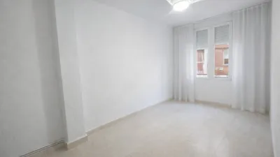 Piso en venta en Calle de la Cruz del Sur, 4, Pajaritos-Plaza de Toros (Distrito Beiro. Granada Capital) de 239.000 €