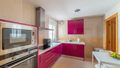 Piso en venta en Calle del Retiro, Ambroz (Vegas del Genil) de 189.900 €