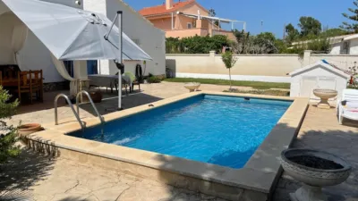 Chalet en Eucaliptus - Playa photo 11
