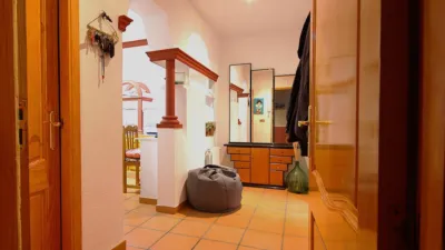 Terraced house on Camino Real Street photo 16