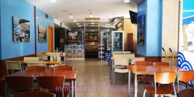 Local comercial en venta en Calle de Blanca de Navarra, Griselas-Gardachales (Tudela) de 170.000 €