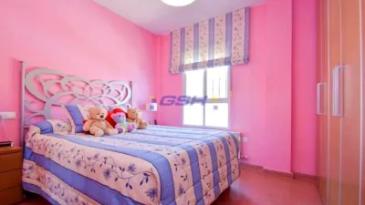Semi-detached villa in Avenida Pablo Picasso photo 11