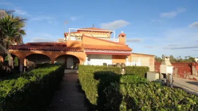 Chalet on Avenida Roëntgen photo 2