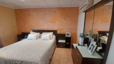 House in the Centre photo 8
