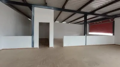 Nave industrial en venta en Puebla de Vícar - Más