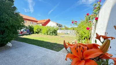 Chalet on Calle del Pardo, Santallana photo 8