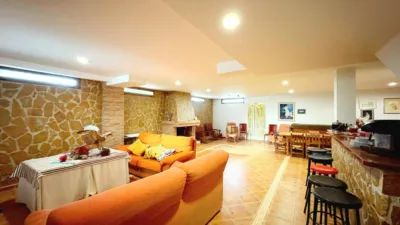 Chalet in Beniajan photo 50