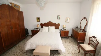 Chalet en venta en Calle del Horno, Número 7, Arenas de San Pedro de 159.900 €