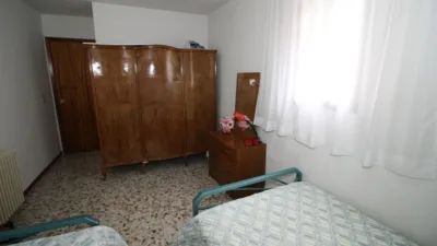 Chalet en venta en Calle del Horno, Número 7, Arenas de San Pedro de 159.900 €