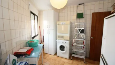 Chalet en venta en Calle del Horno, Número 7, Arenas de San Pedro de 159.900 €