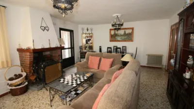 Chalet en venta en Calle del Horno, Número 7, Arenas de San Pedro de 159.900 €