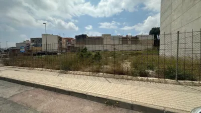 Terreno en venta en Avenida del Rio - Vista 3