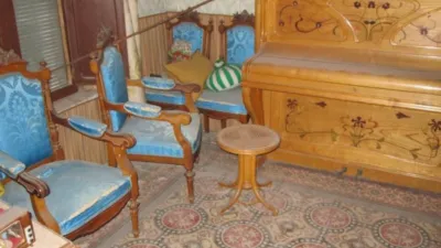 House in the Center photo 6
