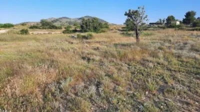 Terreno en venta en La Alquebla - More