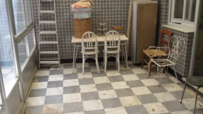 House in the Center photo 7