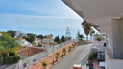 Top-floor apartment in Carihuela photo 13