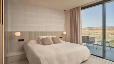 Chalet en calle Mar de Escocia photo 2