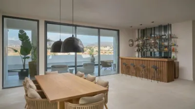 Chalet en calle Mar de Escocia photo 3