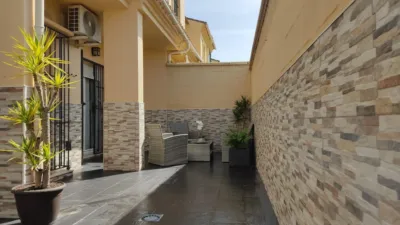 Townhouse for sale in El Almendral photo 32