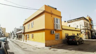 House in the Centre photo 3