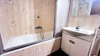 Apartment on Avenida de Gasteiz photo 16