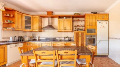 Chalet en venta en Alcaucín, Alcaucín de 599.900 €