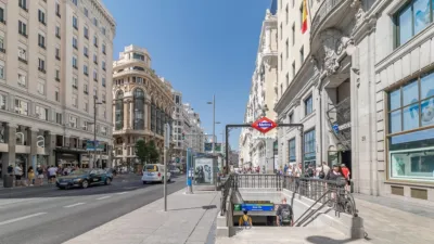 Apartamento en alquiler en Calle de Fuencarral, cerca de Calle de Augusto Figueroa - Imagen 30