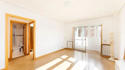 Piso en alquiler en Castilla - Imagen 3