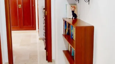 Piso en alquiler en Avenida de Jesús Cautivo, Los Boliches (Fuengirola) de 1.050 €<span>/mes</span>