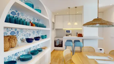 Piso en alquiler en Paseo Marítimo Rey de España, cerca de Avenida de Carvajal, Las Gaviotas-Carvajal (Fuengirola) de 2.300 €<span>/mes</span>