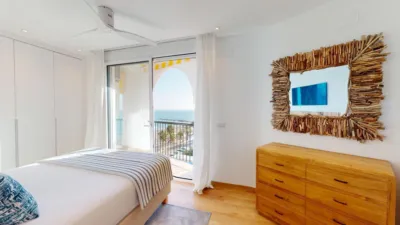 Piso en alquiler en Paseo Marítimo Rey de España, cerca de Avenida de Carvajal, Las Gaviotas-Carvajal (Fuengirola) de 2.300 €<span>/mes</span>