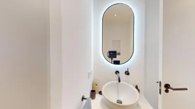 Piso en alquiler en Paseo Marítimo Rey de España, cerca de Avenida de Carvajal, Las Gaviotas-Carvajal (Fuengirola) de 2.300 €<span>/mes</span>