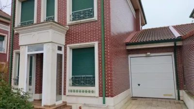 Semi-detached house in Grijota photo 30