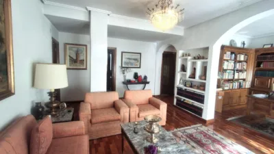 Apartment on Avenida de Casado del Alisal photo 8
