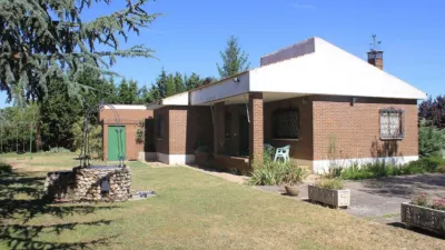 House in Grijota photo 2