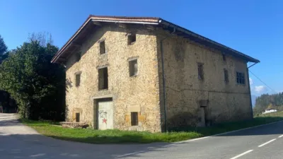 Rustic farm on Calle Barrio Berrio photo 7