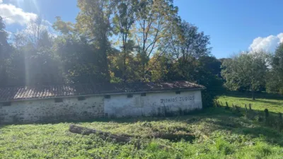 Rustic farm on Calle Barrio Berrio photo 8