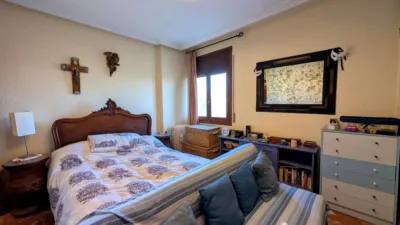 Flat on Pintor Madrazo Street photo 11