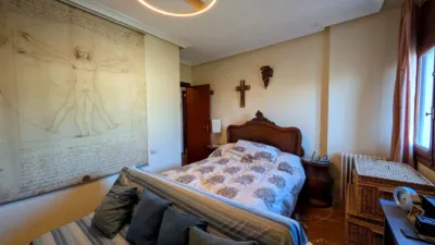 Flat on Pintor Madrazo Street photo 12