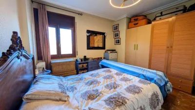 Flat on Pintor Madrazo Street photo 13