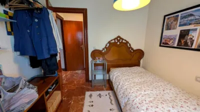 Flat on Pintor Madrazo Street photo 16
