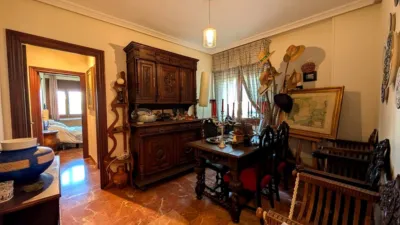 Flat on Pintor Madrazo Street photo 19